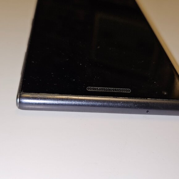 BlackBerry Motion – 32GB – Android 8.1.0 - Picture 6 of 15